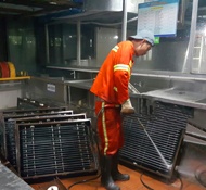 清洗油煙機(jī)